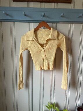 Aerie Yellow Ribbed Long Sleeve Collared Crop Top Button Front Size S